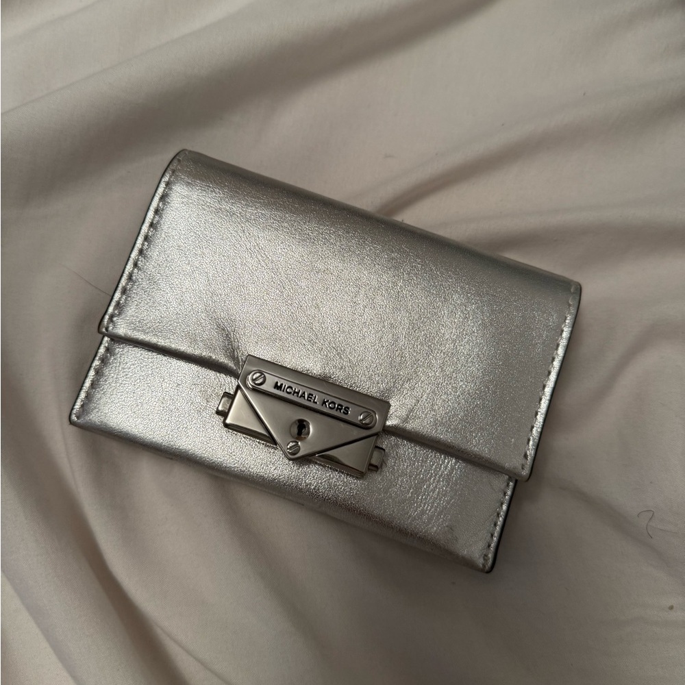 Michael Kors Metallic Silver Wallet